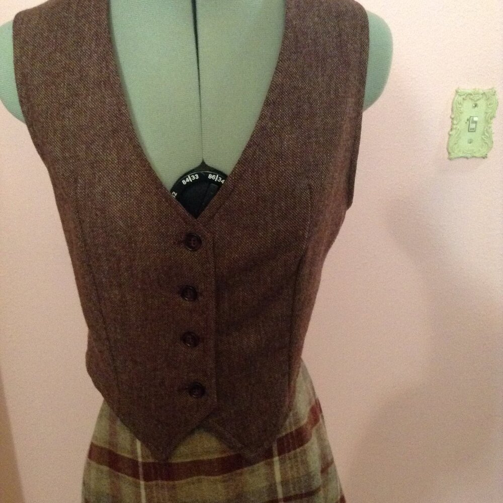 Vintage 1970s '70s Wool Plaid Vest & Skirt Set (Waistcoat Weskit) - Picture 3 of 6
